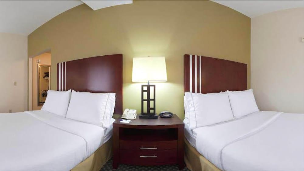 Holiday Inn Express & Suites Indianapolis - East By Ihg Ngoại thất bức ảnh