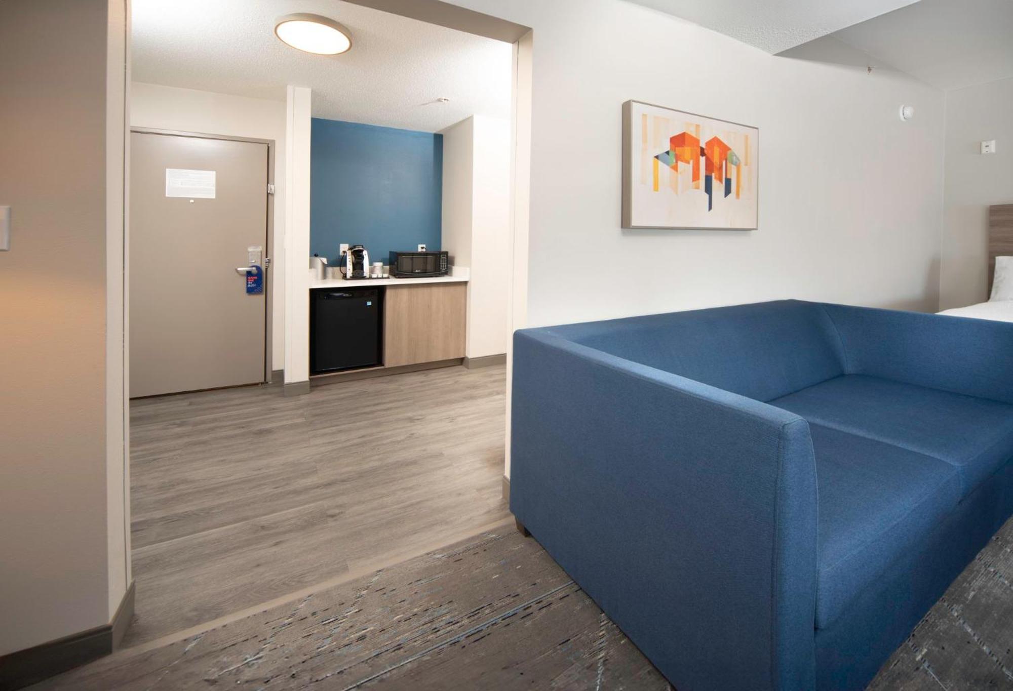 Holiday Inn Express & Suites Indianapolis - East By Ihg Ngoại thất bức ảnh