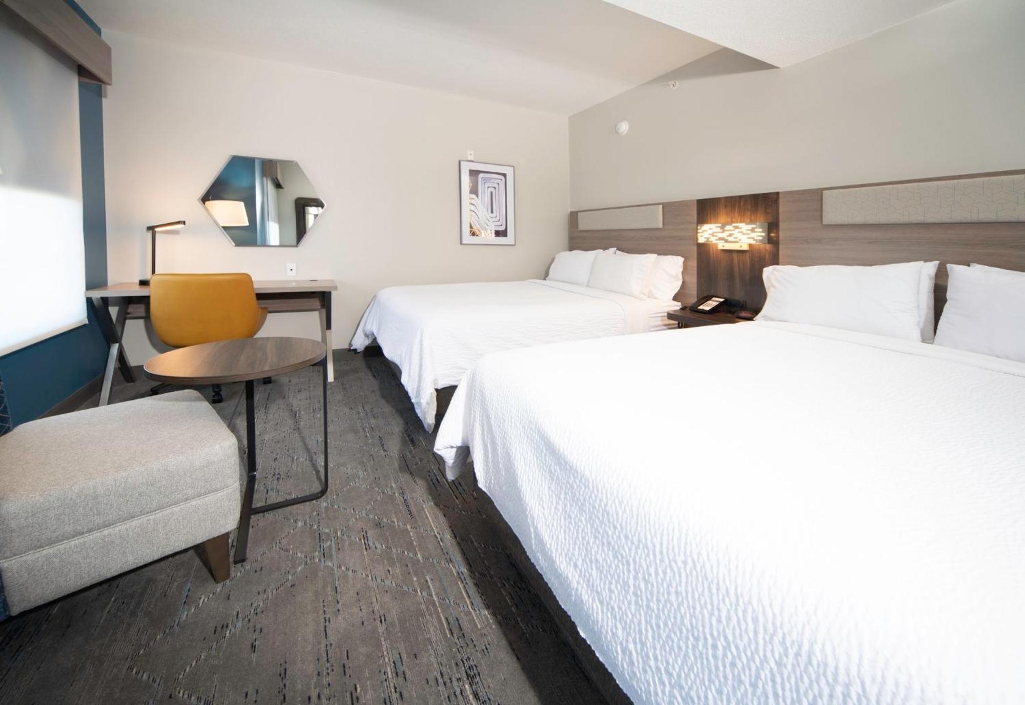 Holiday Inn Express & Suites Indianapolis - East By Ihg Ngoại thất bức ảnh
