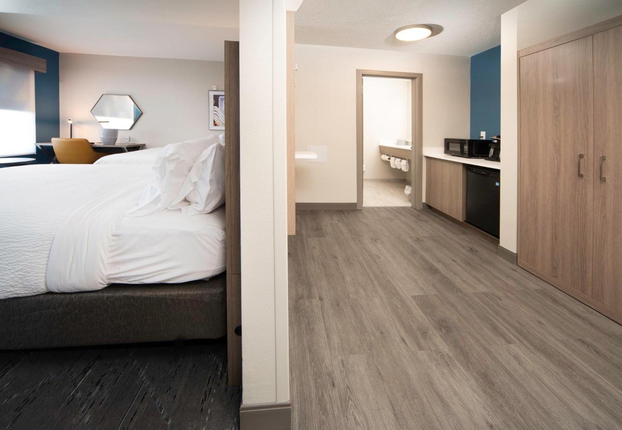 Holiday Inn Express & Suites Indianapolis - East By Ihg Ngoại thất bức ảnh